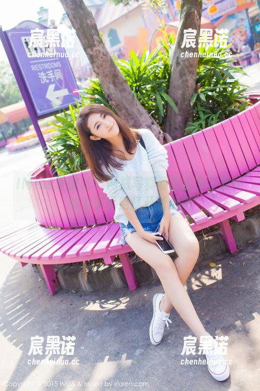 IMiss爱蜜社 - 网袜写真要怎么穿？黄乐然为你示范打开新精彩