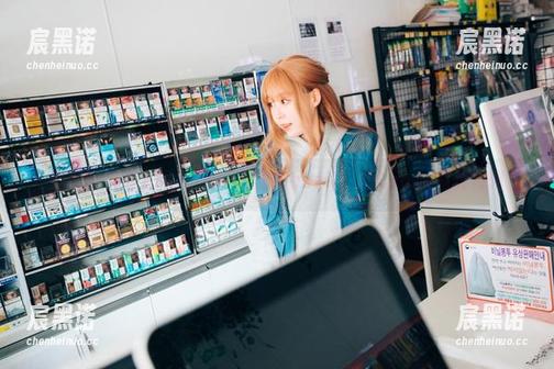 当咖啡馆遇上网盘–不一样的Mozzi(모찌)Loozy写真特辑