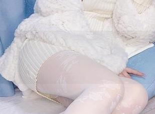 从青梅竹马到C女的微妙关系：Rioko凉凉子的写真套图来了！