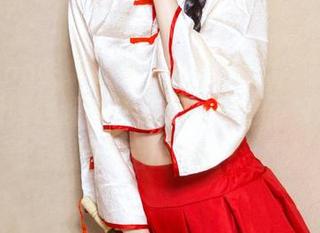 TouTiao头条女神 - 李丽莎的学妹系列最新原图，这画面让我怀疑她是不是从青春剧里走出来的？