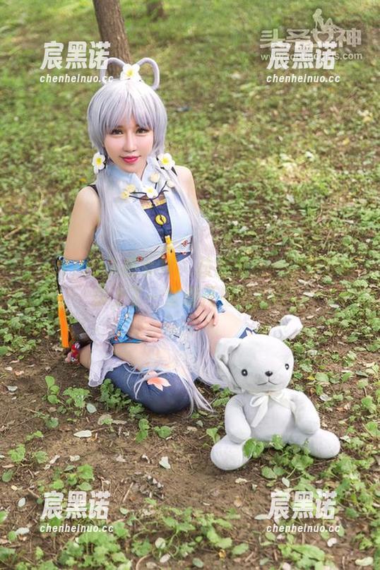 TouTiao头条女神-苏菲菲 TouTiao头条女神 - 校服图册:苏菲菲给你上了一堂别开生面的课