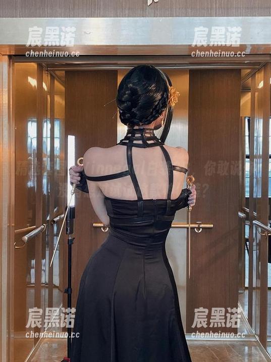 Vinnegal 精选套图:Vinnegal白装2B,你敢说你没有想过试试这款神仙装?