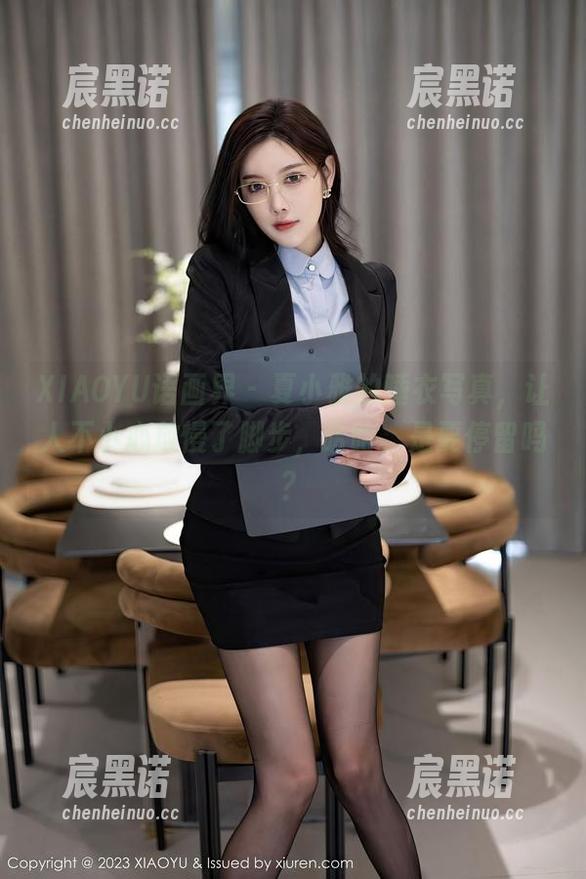 XIAOYU语画界 - 夏小雅的睡衣写真，让人不小心放慢了脚步，哈哈，是要停留吗？