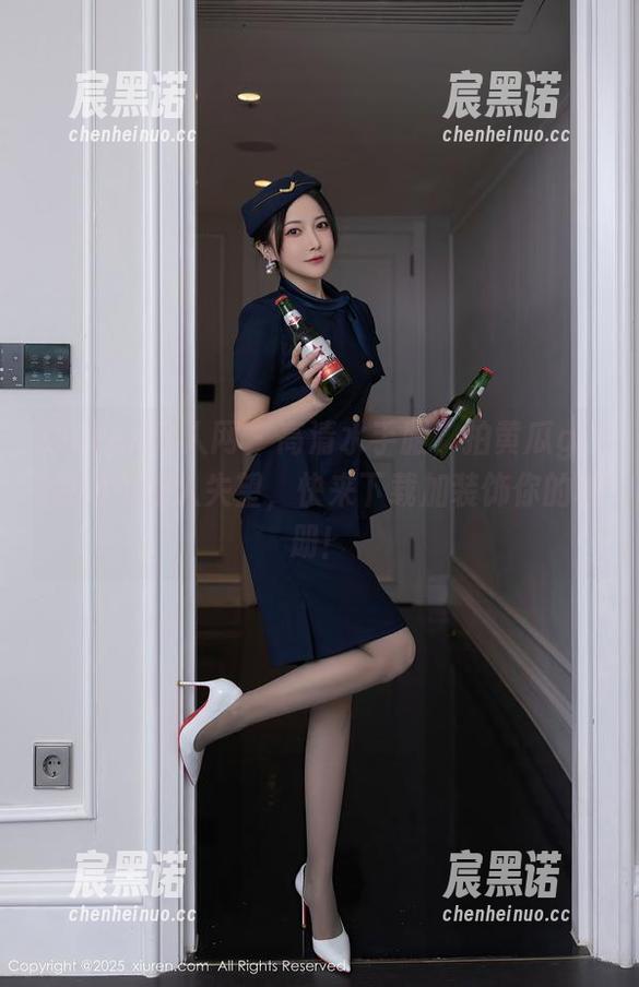Xiuren秀人网 - 高清水手服，拍黄瓜girl依旧不让人失望，快来下载加装饰你的相册！