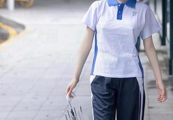 Xiuren秀人网 - 看曦宝儿的美足图片，朋友们，估计这才是“选鞋”的真正参考！