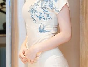 Xiuren秀人网 - 林文文yooki撩人私拍，女神范儿随性而来