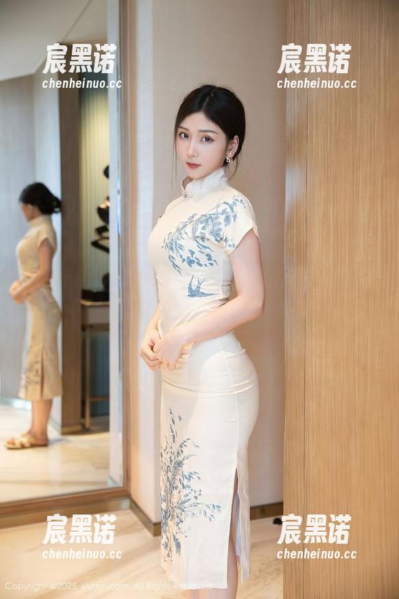 Xiuren秀人网 - 林文文yooki撩人私拍，女神范儿随性而来