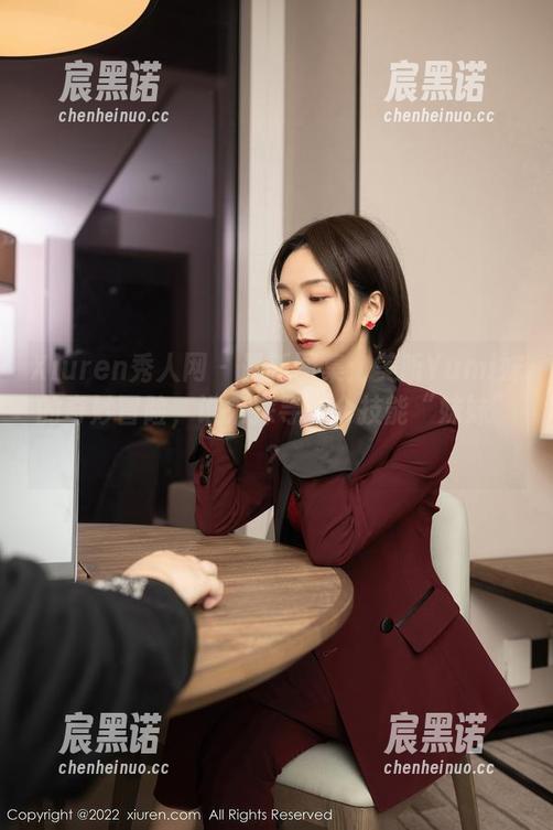 Xiuren秀人网 - 最新图集：美昕Yumi妹的奇妙冒险，谁来探寻这个技能“妹妹”？