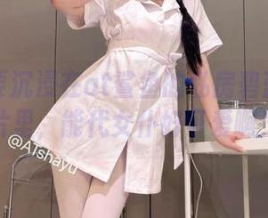 今天也要沉浸在at鲨鱼的私房碧蓝航线图片里，能代女仆好可爱啊！
