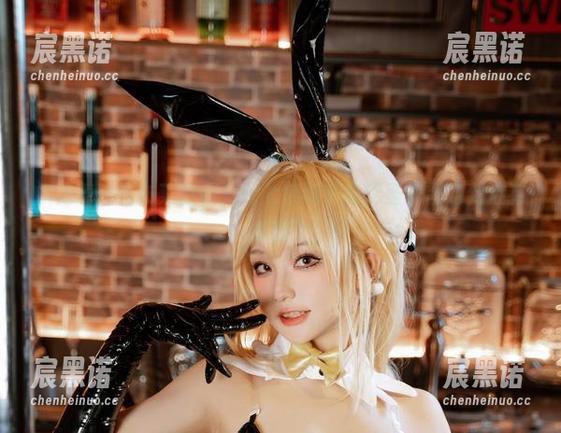 旗袍舞动在布莱默顿，七七娜娜子的无圣光图包到底有多撩？