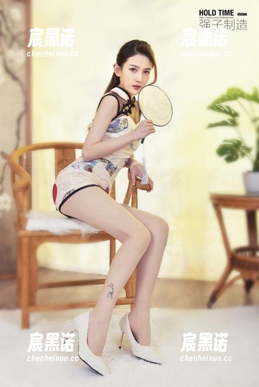 丽柜 - 柒柒的浴缸探险原图合集，水花四溅，不止于性感！