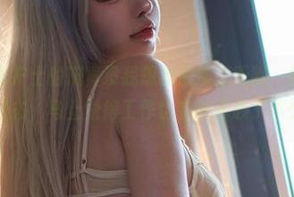 微密圈 - 这护士的班真没我想象得那么无聊，看到于芷晴的状态，马上觉得工作也变得开心了不少。