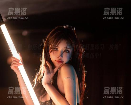 微密圈 - 向所有人宣告：我只想在浴缸里练习“放松”，于芷晴的高清图片，完美模仿中！