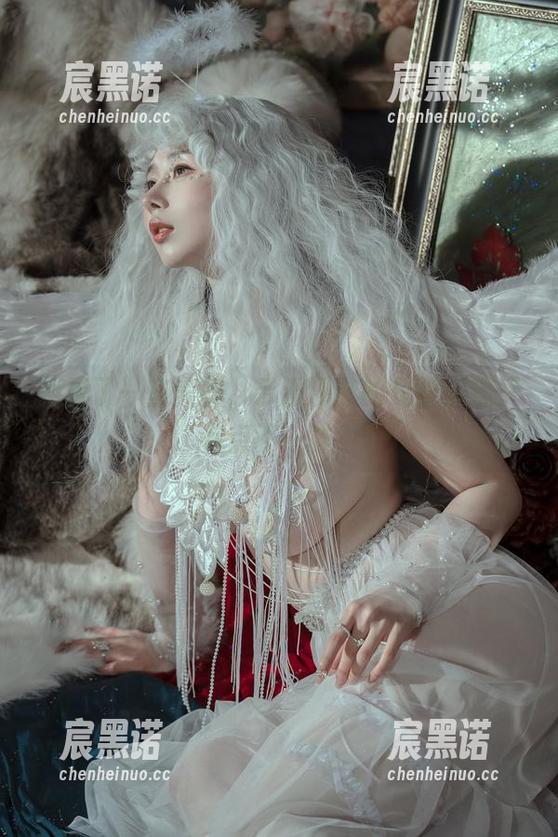 免费了一些美图，云溪溪做的是护士但又有点不一样？