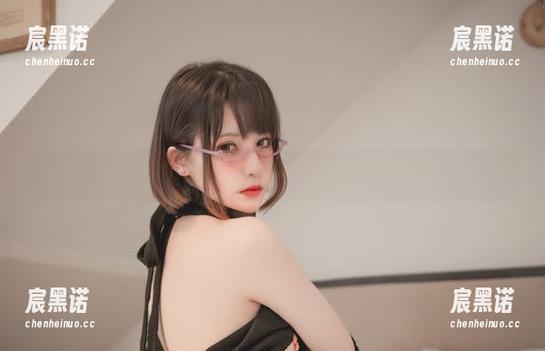 无圣光的比基尼秘笈，你十七鸽的套图拿来瞧瞧