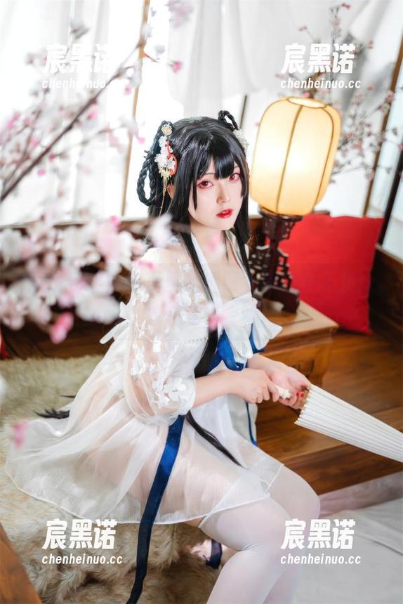 图包到手！你夏夏的透明女仆果然不负众望，神奇又暧昧！