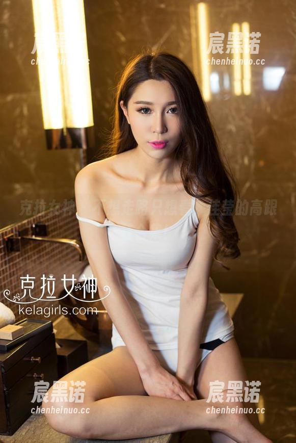 克拉女神 - 不想走路只想看，佳莹的高跟鞋合集！