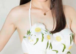 克拉女神 - 百琳的裤里丝图片精选，可能是我永远也说不完的一个话题。