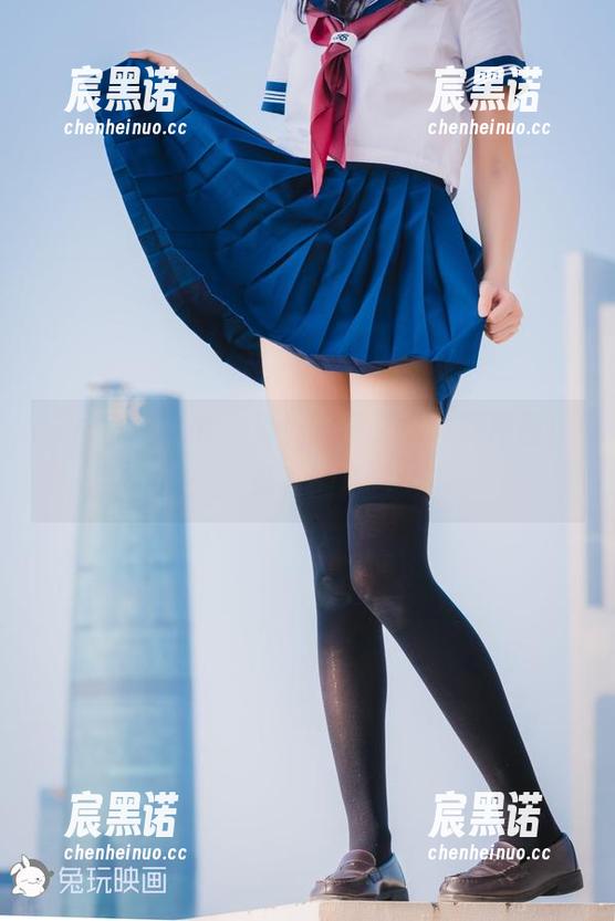 “居家服我有，兔玩映画给你免费原图！”——谁家的广告语？