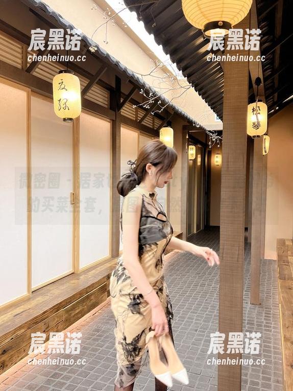 微密圈 - 居家也能这么stylish！周妍希的买菜全套，原图超自然，水印不让进
