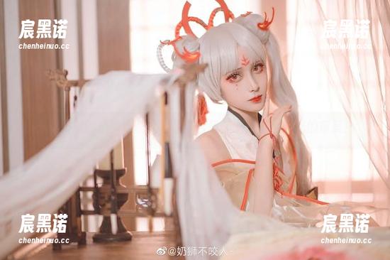 有些邪魅的奶狮不咬人，信浓合集美图正在刷新我的审美！
