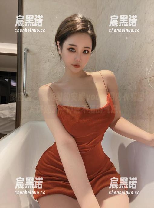 微密圈 - 私拍时的安妮yoo，用内衣和图片讲述了一种说不清的气息。
