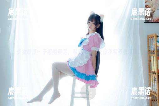 少女秩序 - 千澄的美足，私拍图包，让你不禁多看几眼。