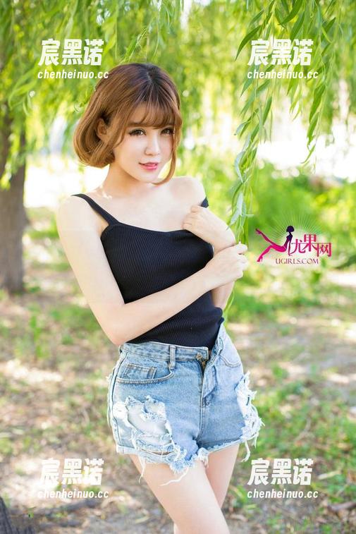 尤果网 - 最新推荐，毛COCO“旅拍”图册，让旅行也能腻歪。