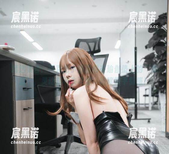精选集合：巧克力小圆面包在瑜伽垫上的“舞蹈”，灵动却不失可爱，咆哮吧平衡感！