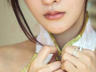 推女郎 - 分享，陆瓷——女王的眼神能让人道歉的那种！