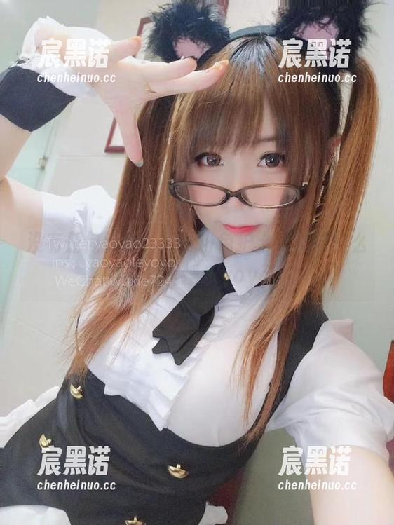 没有任何隐私，免费粉色护士—就是这么直白的摇摇乐yoyo。