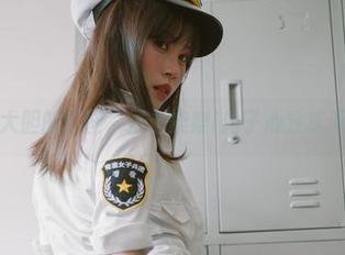 真是个大胆的套图，星黛鹿鹿i豹子心分享无保留！