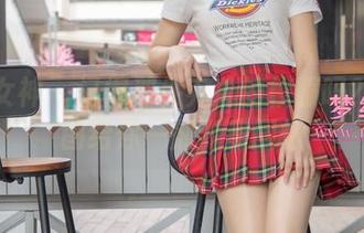 梦丝女神 - 记得那件乔儿的校服吗？福利图给你一剂甜蜜回忆