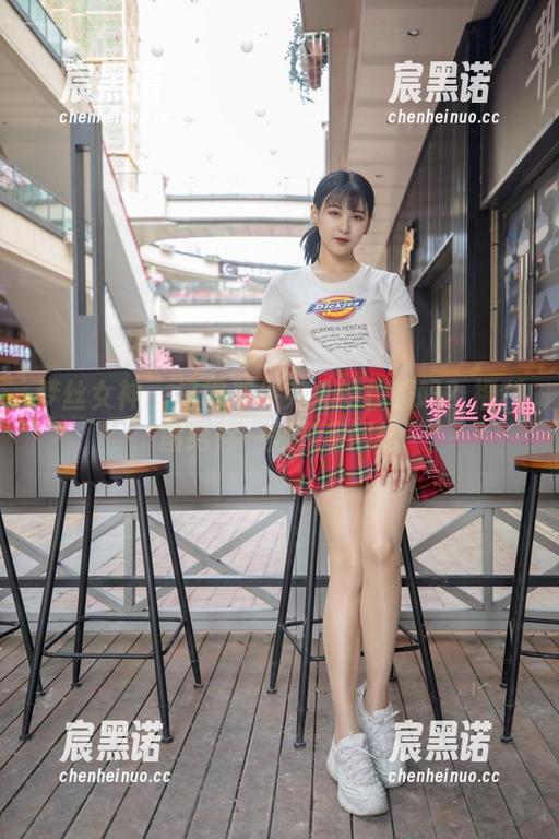 梦丝女神 - 记得那件乔儿的校服吗？福利图给你一剂甜蜜回忆