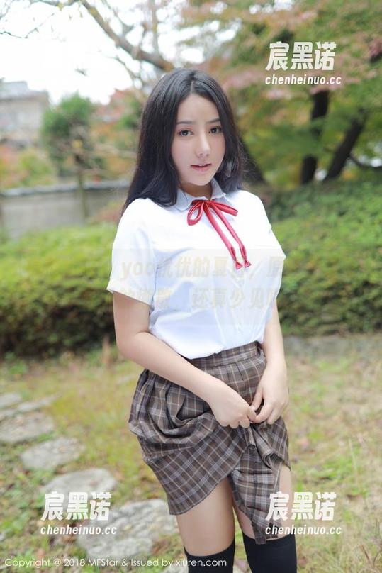 模范学院-yoo优优 模范学院 - yoo优优的夏日,原图里放送夏天的懒散,还真少见呢。