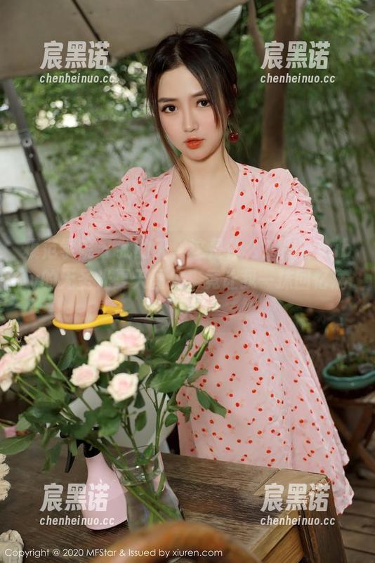 模范学院 - 我的天，这是什么？佟蔓baby的无圣光夏天图包，竟让我一抹回忆满天
