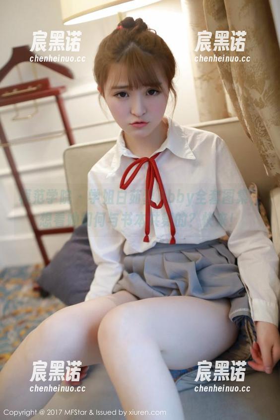 模范学院-白茹雪Abby 模范学院 - 学姐白茹雪Abby全套图集,想看她如何与书本共舞的?快来!