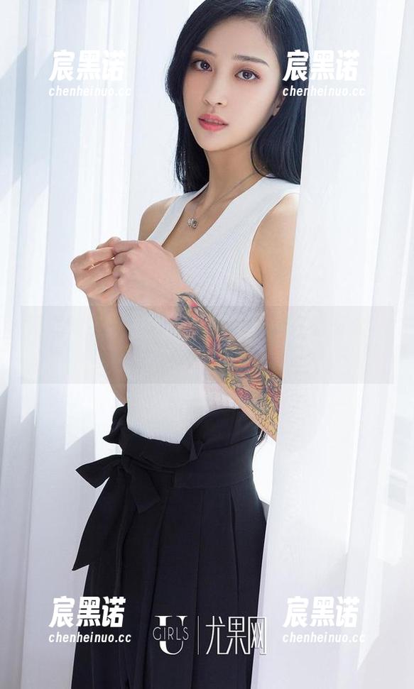 爱尤物 - 结婚还是不结婚？就在看李允儿新作品集的时候思考吧！