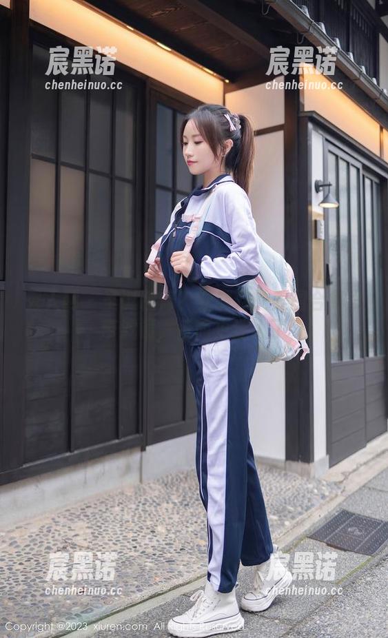 秀人网 - 圣诞精修？安然儿的美图合集没带滤镜，反而更迷人了