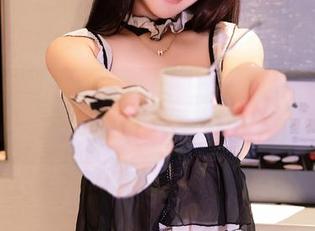秀人网 - 小尤奈的睡衣时光，融合进高清图库的惬意与迷人。