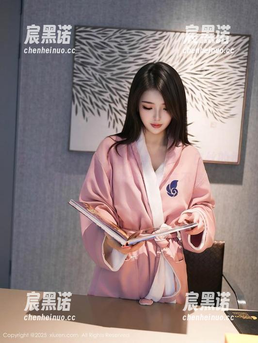 秀人网 - 少女心雪雪写真合集，白丝的每一帧都像是在说话，你信不信？