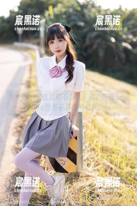 秀人网 - 谁说透明不足以下载？陶喜乐_lele图包等着你们来扒。