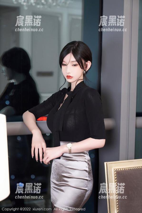 秀人网 - 鹿小茜和服合集，大家都说不一样的风情，其实就是不停换衣服啊！