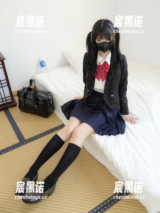 紧急企划 - 黑丝渐变写真——见希w带你一天变一色，让我们慢慢欣赏!