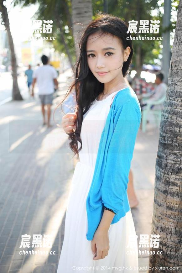美媛馆 - 小尤奈的裸足图集：这波足部展示究竟想表达什么呢？