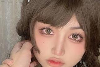芊川一笑MNK：私拍发现，兔女郎也有“脱兔”的一面！