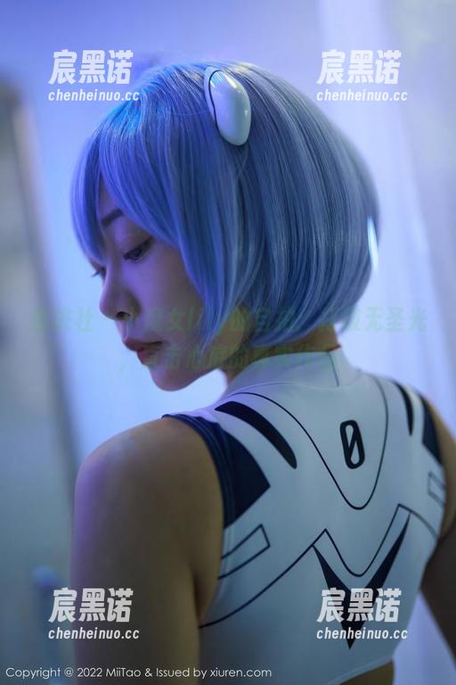 蜜桃社 - 小魔女lily的自拍：打破无圣光，直击心底的真实作品