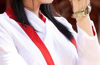 蜜桃社 - 让人沉迷的私房摄影，缇娜美Tinami学妹的图片透着些许骚动