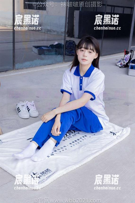 袜啵啵 - 更新！小淳的海边小插曲，原图解锁，打个扑通再轻松上手。