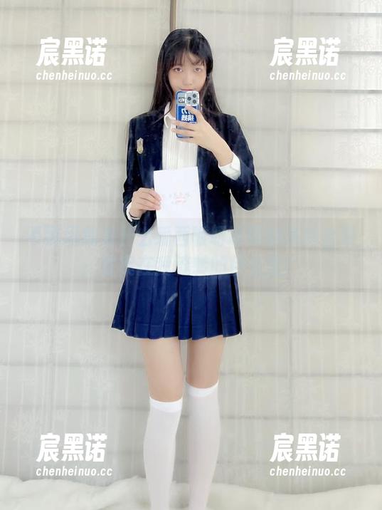 西呱呀呀呀 不要问我为什么爱西呱呀呀呀的灰丝合集,答案在我流转的目光里!